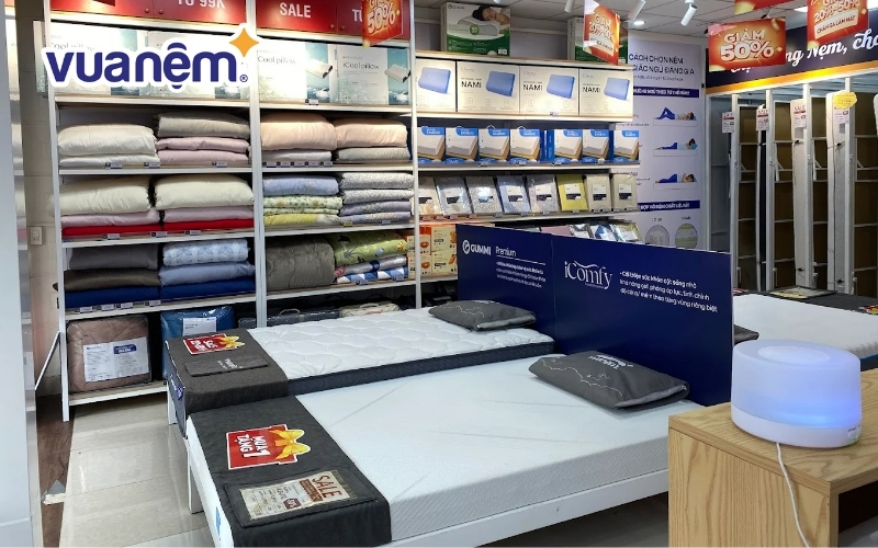 cua hang chan ga goi nem tai quang binh 1