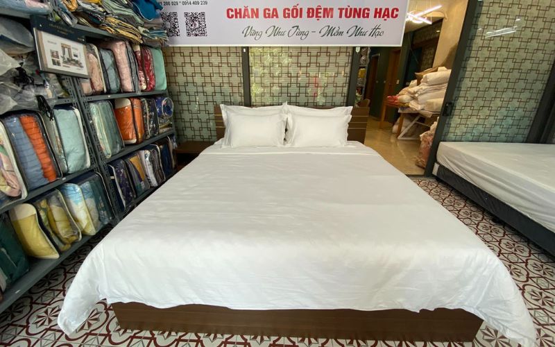 Tùng Hạc - Top 10 cửa hàng nệm chăn ga gối Hòa Bình