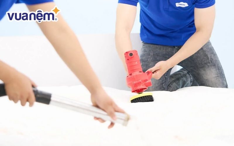 Vệ sinh nệm giá rẻ cùng Vua Nệm