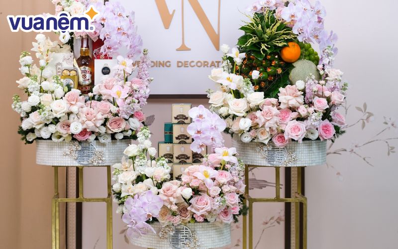 VN Wedding Decoration cung cấp nhiều mẫu tráp dạm ngõ, ăn hỏi chất lượng