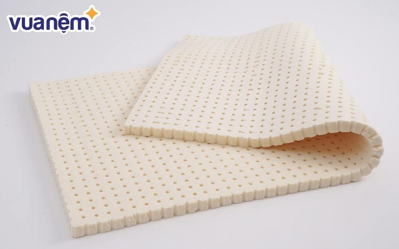 Cấu trúc lỗ giúp nệm thoáng khí hơn