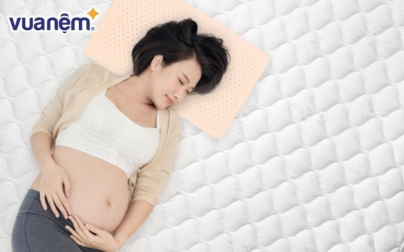 Vì sao tư thế ngủ quan trọng trong 3 tháng cuối thai kỳ?