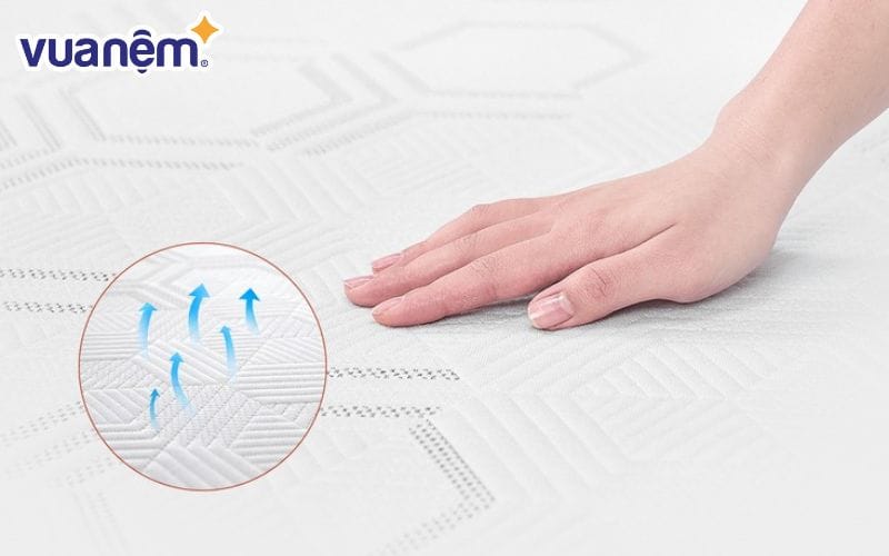 Không nên vệ sinh nệm quá thường xuyên khi sử dụng nệm foam