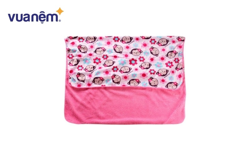 Chăn băng lông Carter 80x100cm giữ ấm cơ thể bé