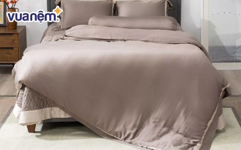 Bộ chăn ga phủ lụa tencel Amando Confident 5 chi tiết cao cấp
