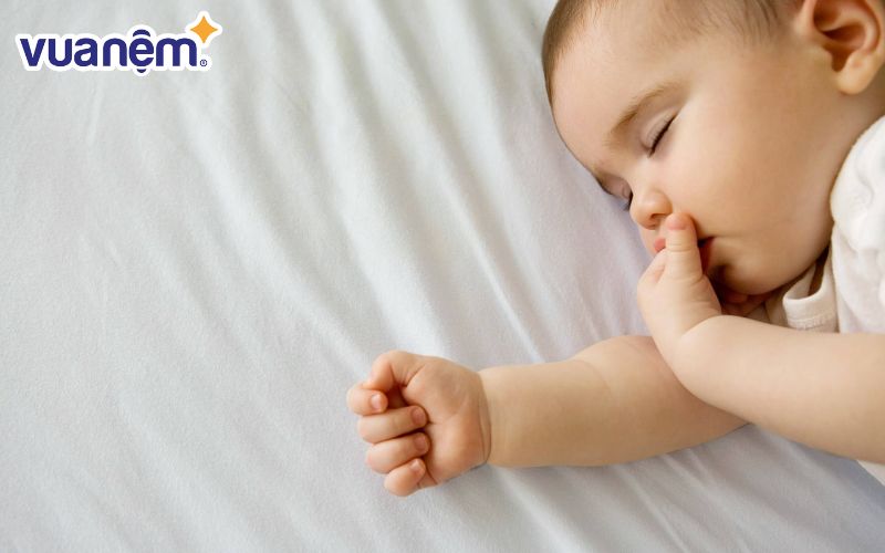 Ba mẹ cần đặt tên hợp với mệnh cách của con
