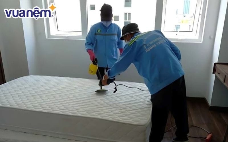 Vệ sinh nệm là hoạt động mũi nhọn trong danh mục kinh doanh của Hương Thảo An
