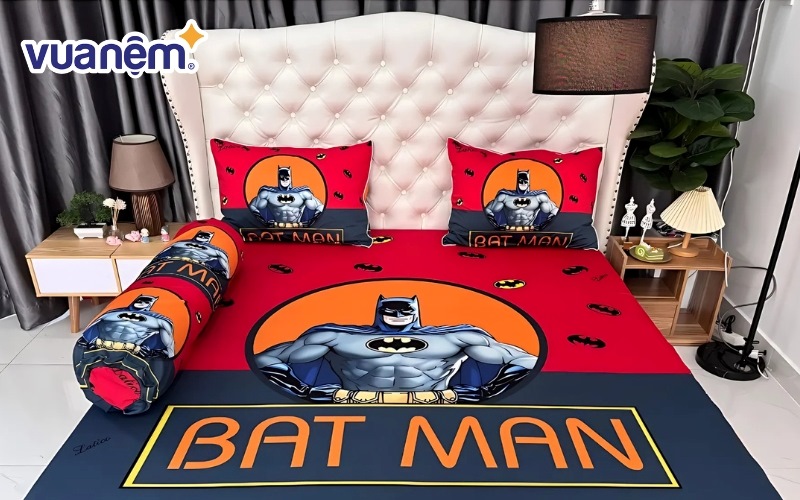 Mẫu ga batman phối tone màu đỏ - xanh đen, lấy người dơi làm hình ảnh chủ đạo