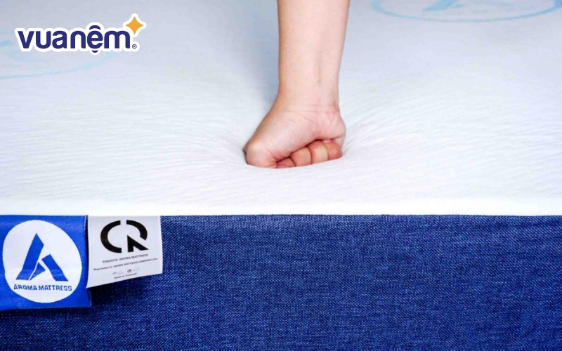 Nệm Foam Adora Classic mang đến cảm giác êm ái, dễ chịu cho người nằm