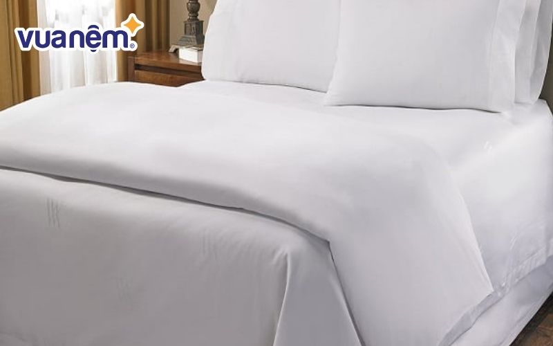 Vỏ chăn ga khách sạn làm từ chất liệu cao cấp