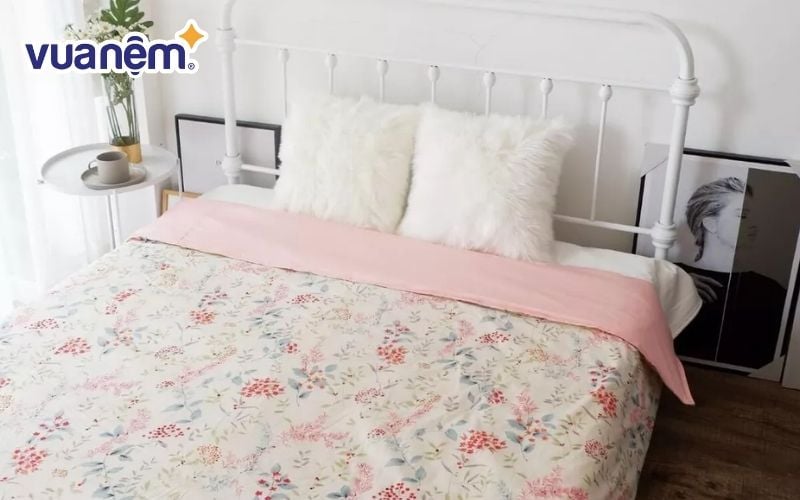 Vỏ chăn lụa cotton họa tiết Amando Dream