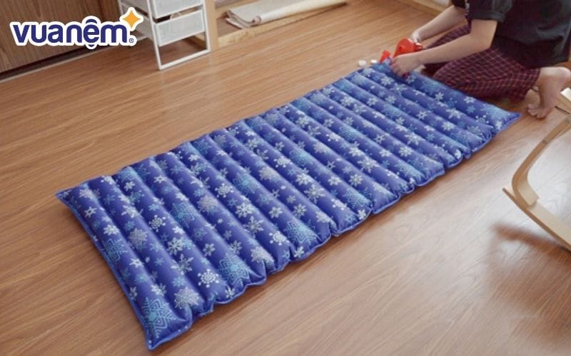 Bề mặt nệm nước không ổn định
