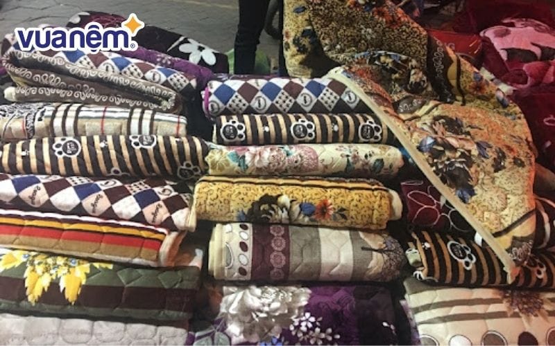 Không nên lựa chọn chăn gối giá rẻ, chất lượng kém