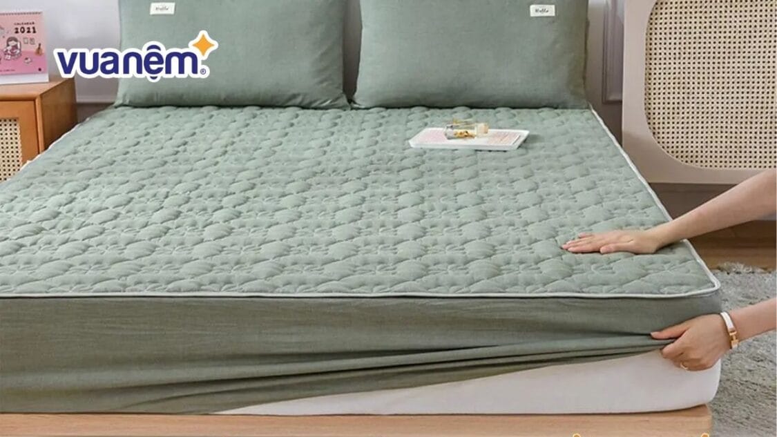 chiếu điều hòa cao su non có giặt được không