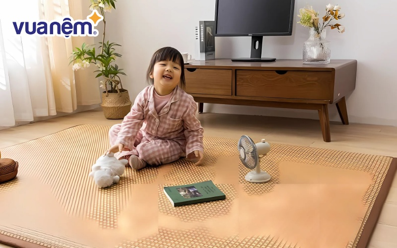 Khi mua hàng, câu hỏi chiếu điều hòa có mát không luôn được nhiều khách hàng quan tâm