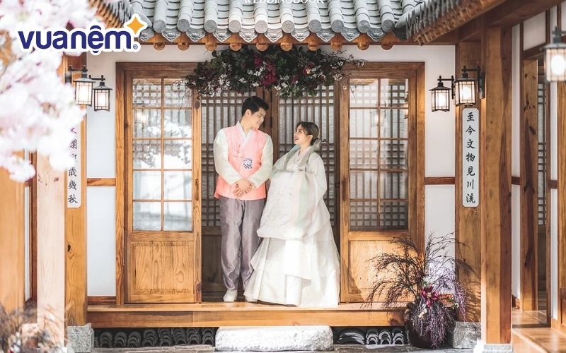 Chụp ảnh cưới Hàn Quốc concept truyền thống thanh lịch với Hanbok