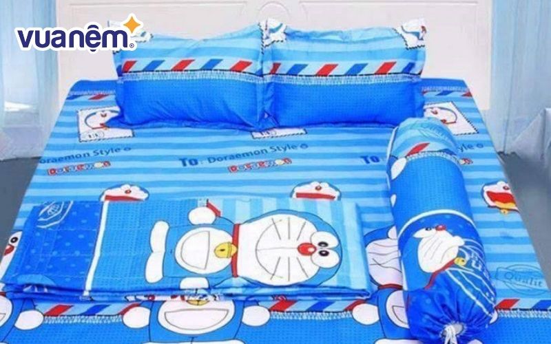 Gối ôm nhân vật anime Doraemon