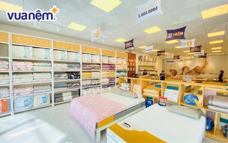 Khách hàng nhận được nhiều đặc quyền khi mua sắm tại Vua Nệm