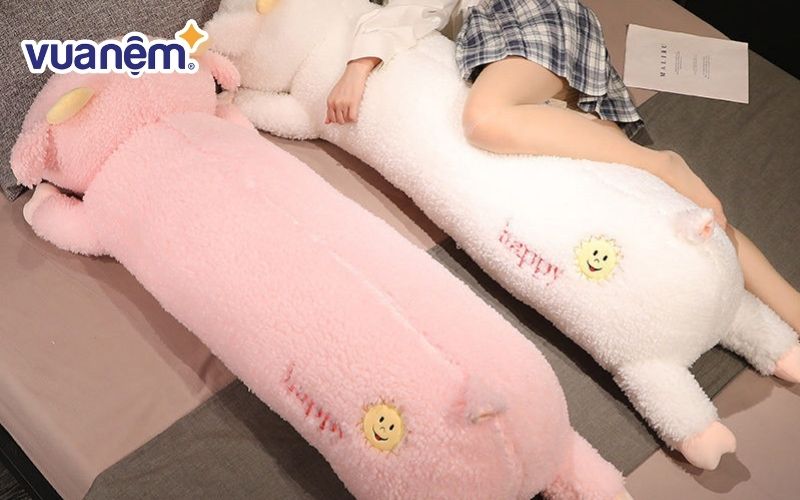 Gối ôm màu hồng