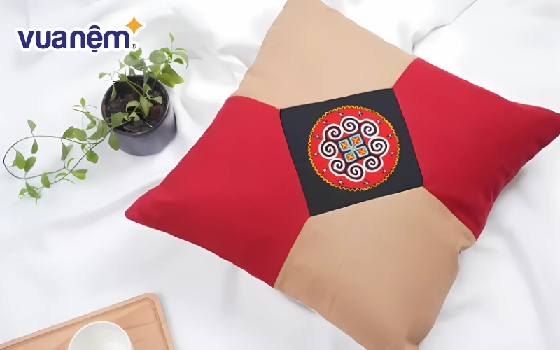 Gối tựa sofa mang đậm dấu ấn văn hóa của vùng miền