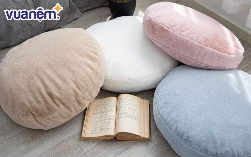 Tham khảo kinh nghiệm giúp chọn mua gối hình tròn phù hợp