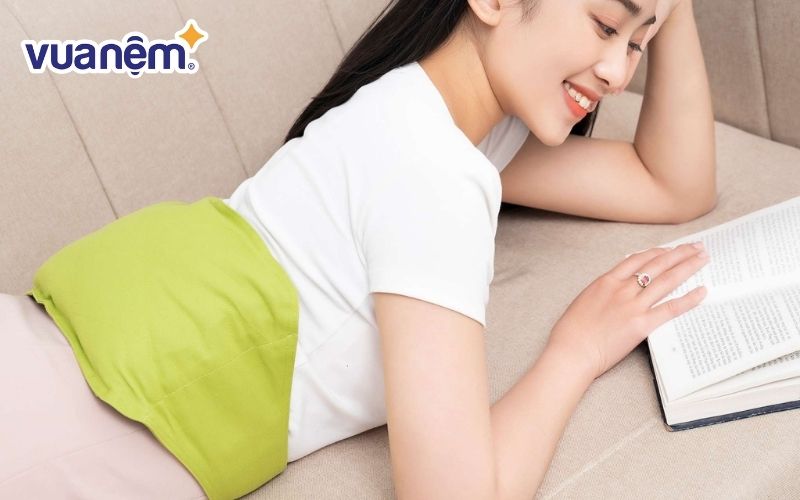 Túi chườm nóng thảo dược giúp cơ thể thư giãn