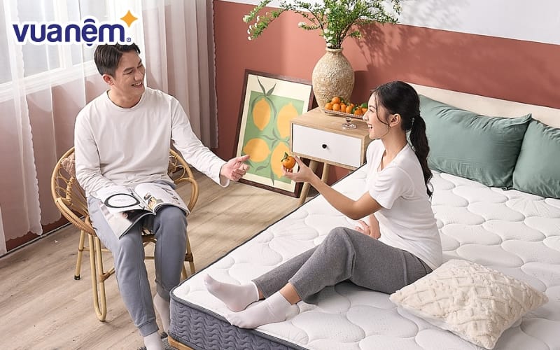 Ngủ trưa giúp phục hồi năng lượng nhưng cần điều chỉnh hợp lý để không ảnh hưởng đến giấc ngủ ban đêm.