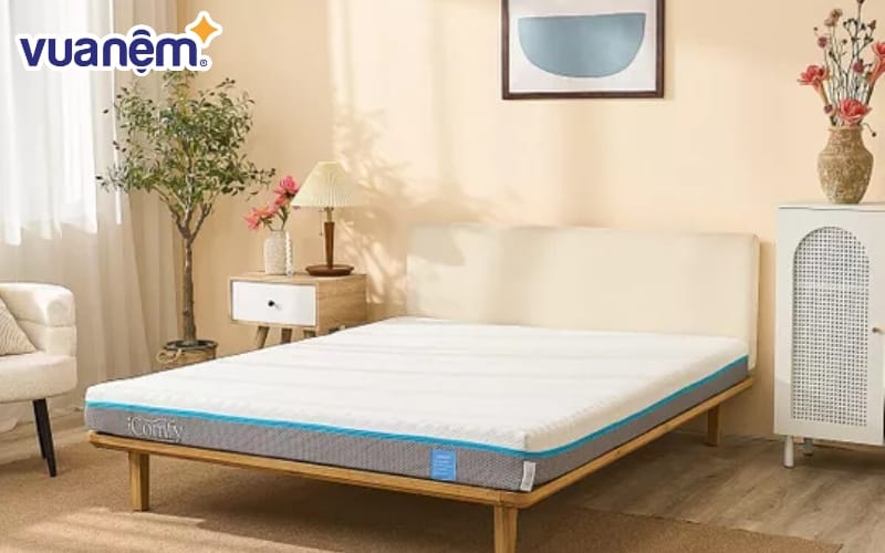 Nệm foam iComfy Coolax dày 15cm, thoáng mát và tích hợp chức năng massage thư giãn.