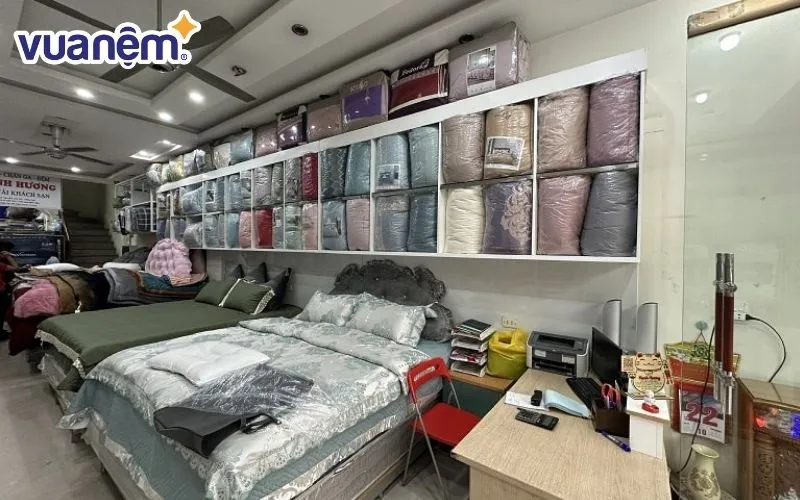 Cửa hàng chăn ga gối đệm Hạ Long Bích Thủy