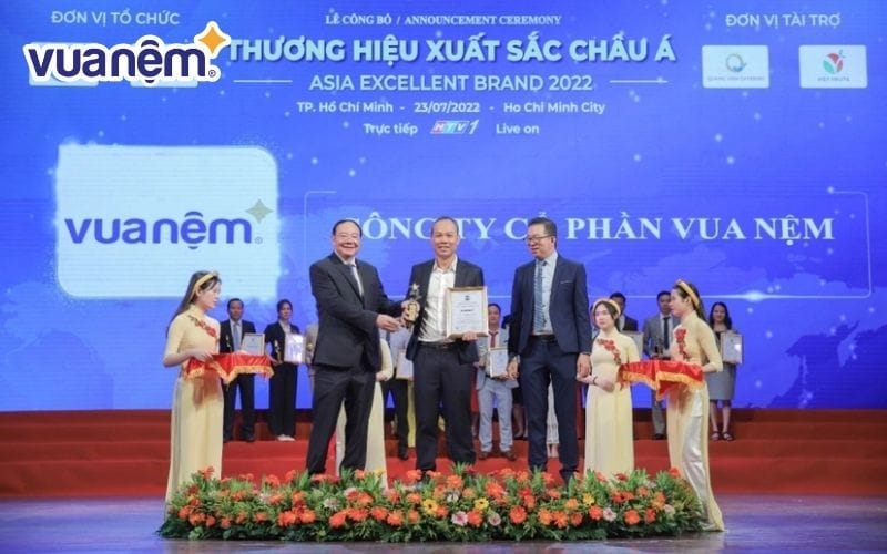 Vua Nệm được vinh danh trong “Top 10 Thương hiệu xuất sắc châu Á” 2022