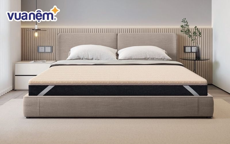 Nệm bị ẩm mốc phải làm sao: Sử dụng tấm bảo vệ nệm