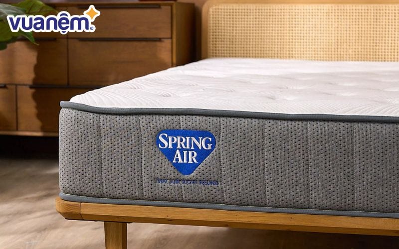 Độ bền của nệm còn phụ thuộc vào chất liệu và điều kiện khí hậu