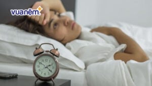 Ngủ 12 tiếng 1 ngày có sao không? Ảnh hưởng gì tới sức khỏe?