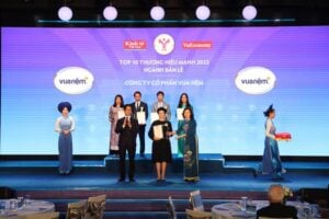 Vua Nệm vinh dự lọt Top 10 Thương hiệu mạnh Việt Nam Ngành bán lẻ năm 2022
