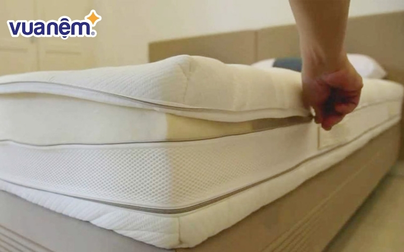 Thường xuyên thay áo nệm và ga giường để nệm luôn sạch sẽ