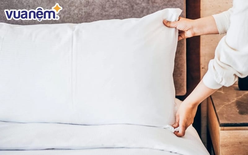 Những sai lầm khi vệ sinh nệm bông ép