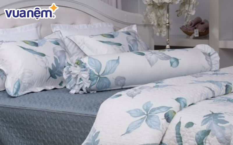 Chăn ga gối đệm FOREVER nổi tiếng với các dòng sản phẩm cao cấp
