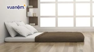 Nằm đệm dưới đất có tốt không? Hướng dẫn chọn nệm nằm đất