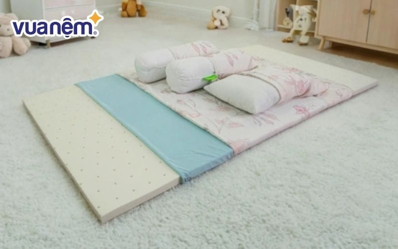 Nệm cao su em bé TATANA Baby Care