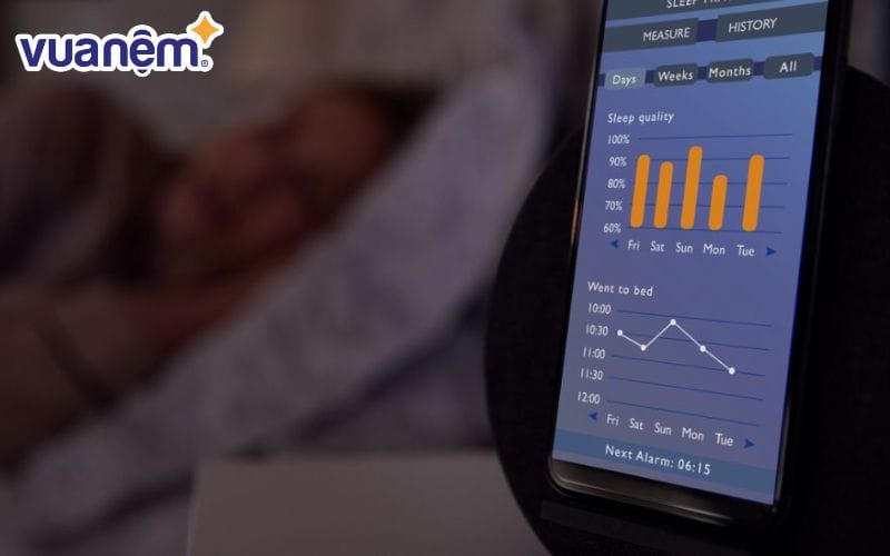 Theo dõi dữ liệu thường xuyên để nhận ra xu hướng chất lượng giấc ngủ của mình