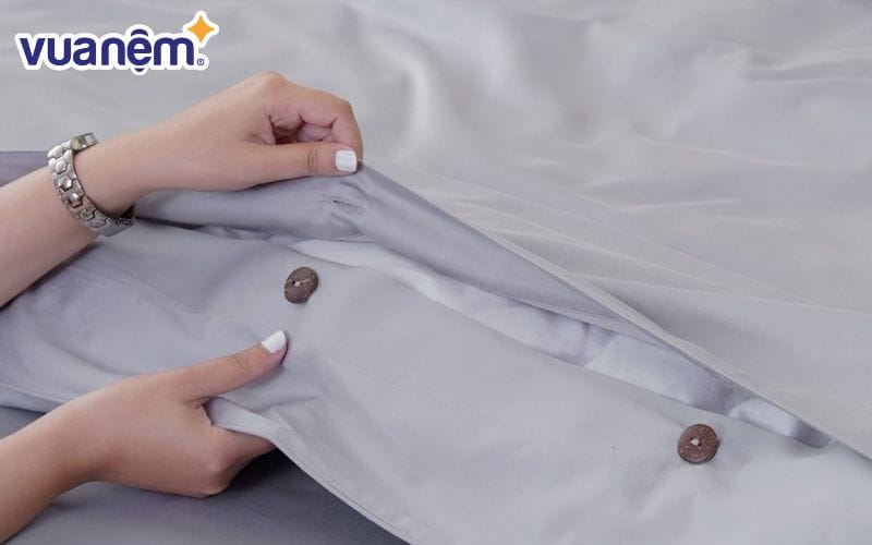 Chăn ga với tông màu trung tính