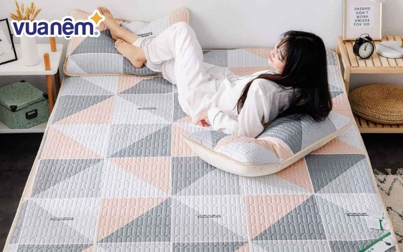 Chiếu điều hòa Tencel giúp ngủ ngon hơn trong mùa nóng