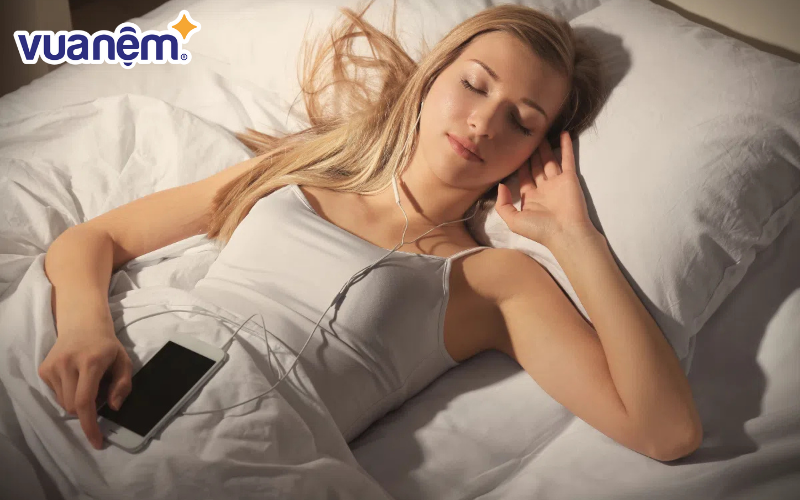Nghe một bản nhạc êm ái giúp bạn dễ ngủ hơn
