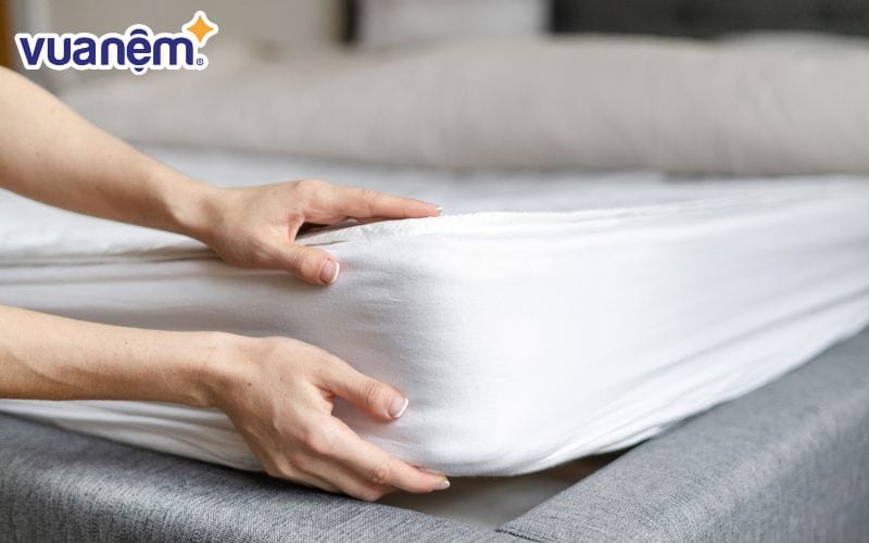 Xoay chuyển nệm định kỳ để tăng độ bền cho nệm