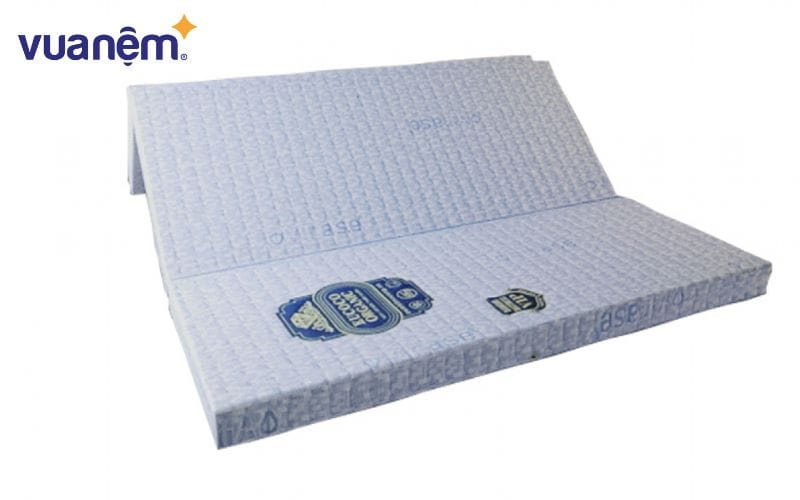 Nệm xơ dừa phù hợp với người thích nằm cứng, người lớn tuổi hoặc người bị đau lưng