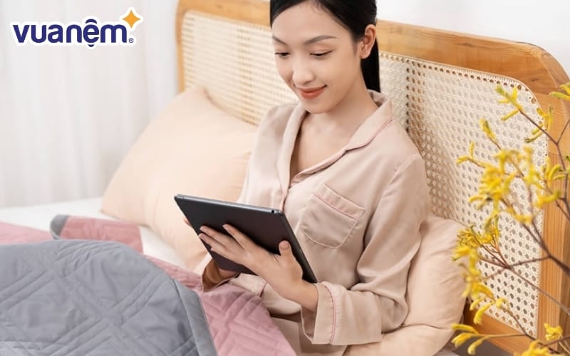 Chăn chần Microfiber Amando Cozy là mẫu chăn mùa hè đáng cân nhắc năm 2025