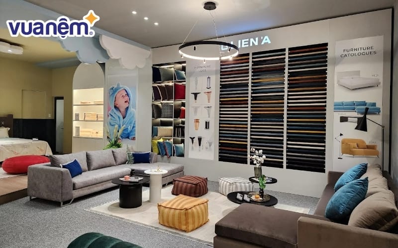 Không gian cửa hàng nệm Liên Á