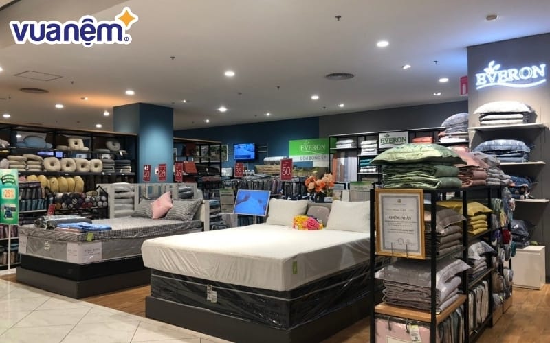 Sản phẩm của Everon nổi bật với chất liệu vải cao cấp