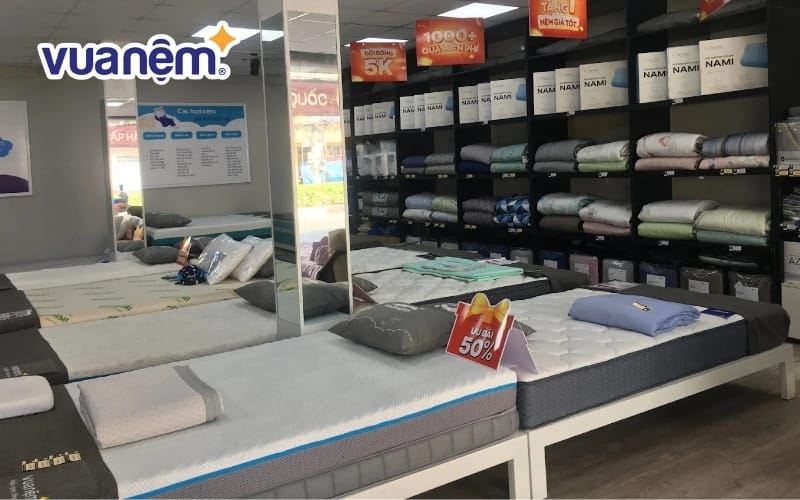 Vua Nệm mang đến cho người dân địa phương một không gian mua sắm hiện đại