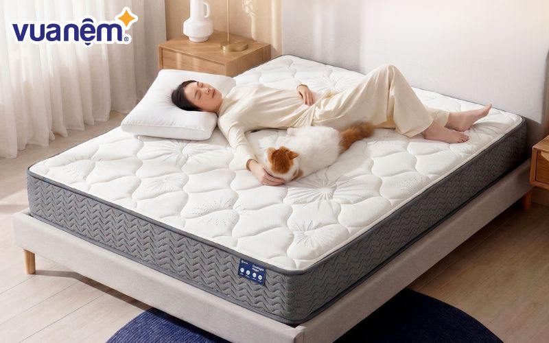 Phụ kiện chăm sóc giấc ngủ là nguyên nhân nằm nệm bị nóng
